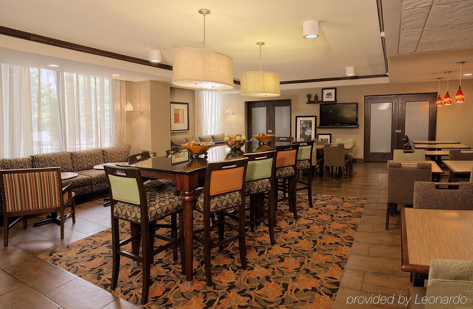 Hampton Inn Asheville - Biltmore Area Restaurant photo