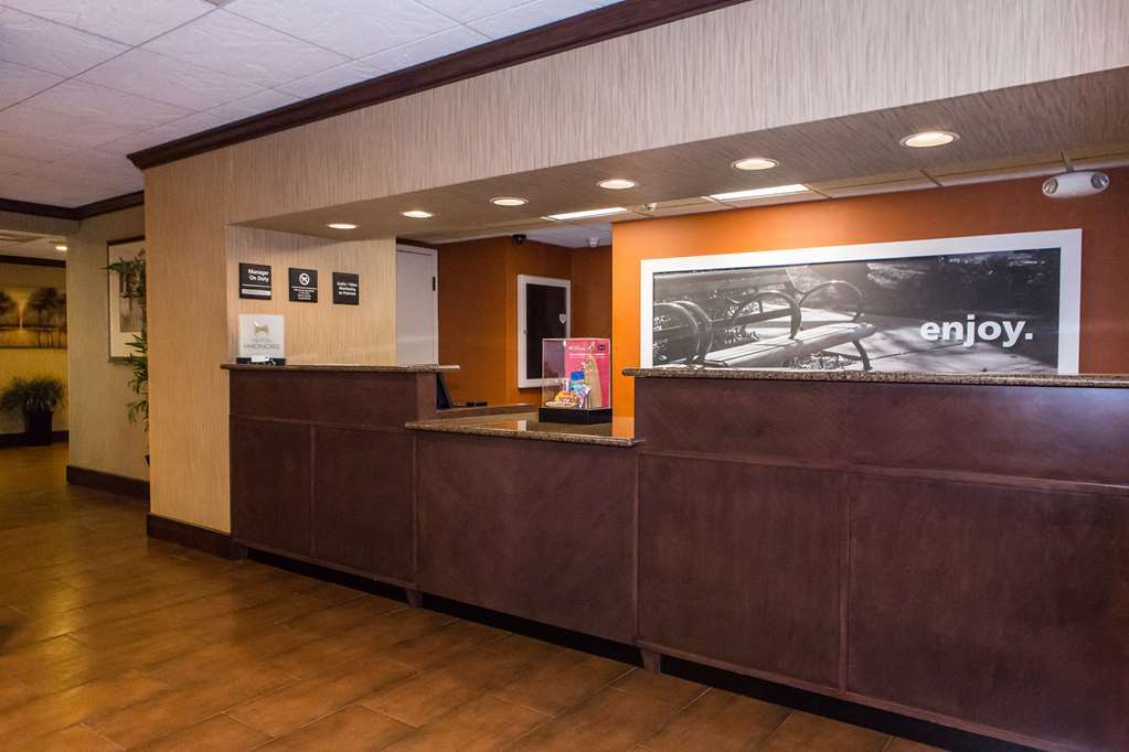 Hampton Inn Asheville - Biltmore Area Interior photo